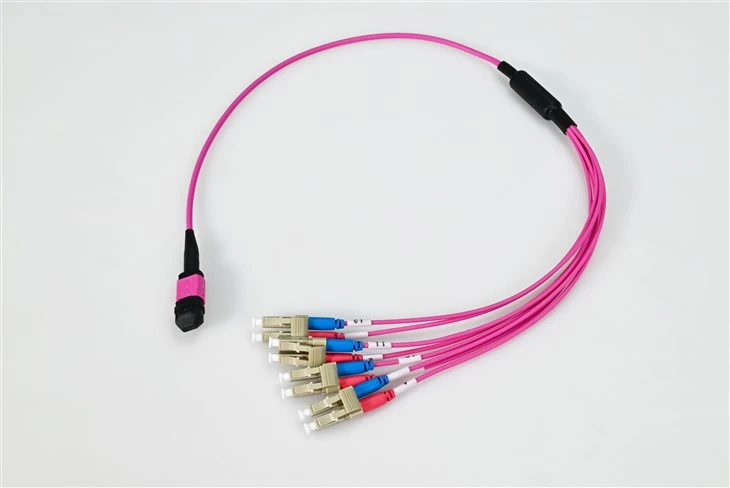 Corda Paiste Fiber snáthoptaice LC Go MPO 8 Croí 3.0mm OM4